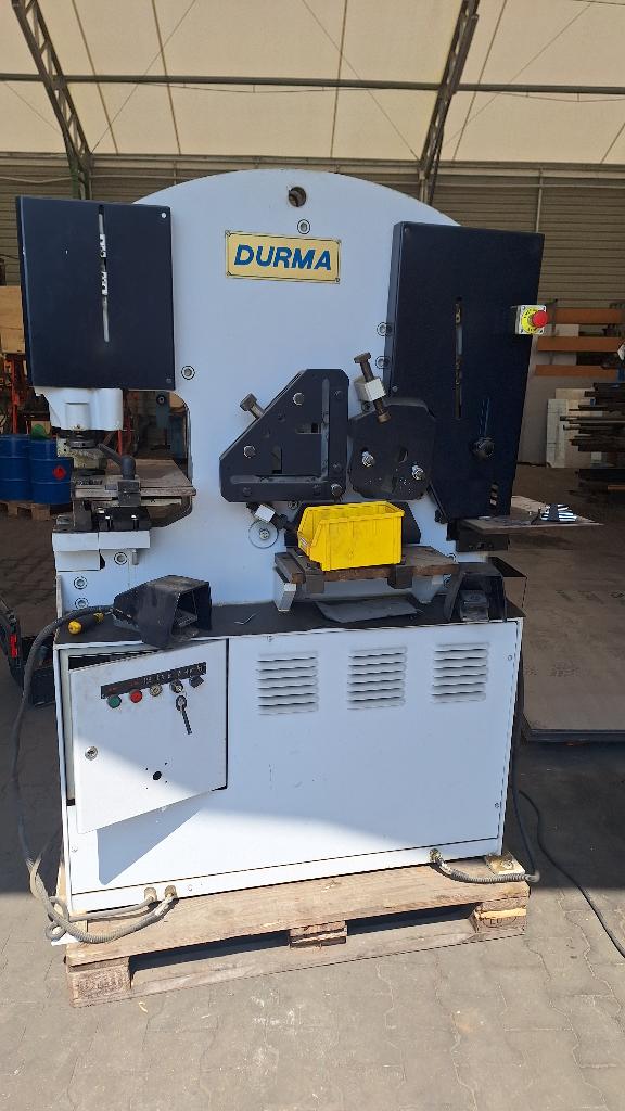 Schaar durma geka ponsmachine knipmachine, Doe-het-zelf en Verbouw, Gereedschap | Overige machines, Ophalen, Gebruikt