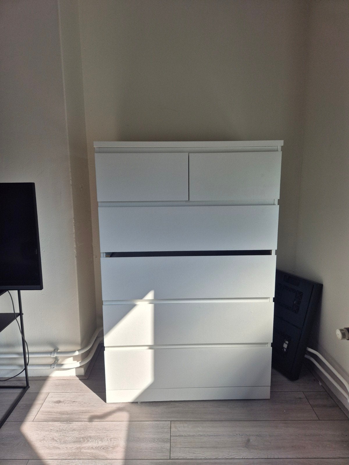 Malm ladekast, Ophalen