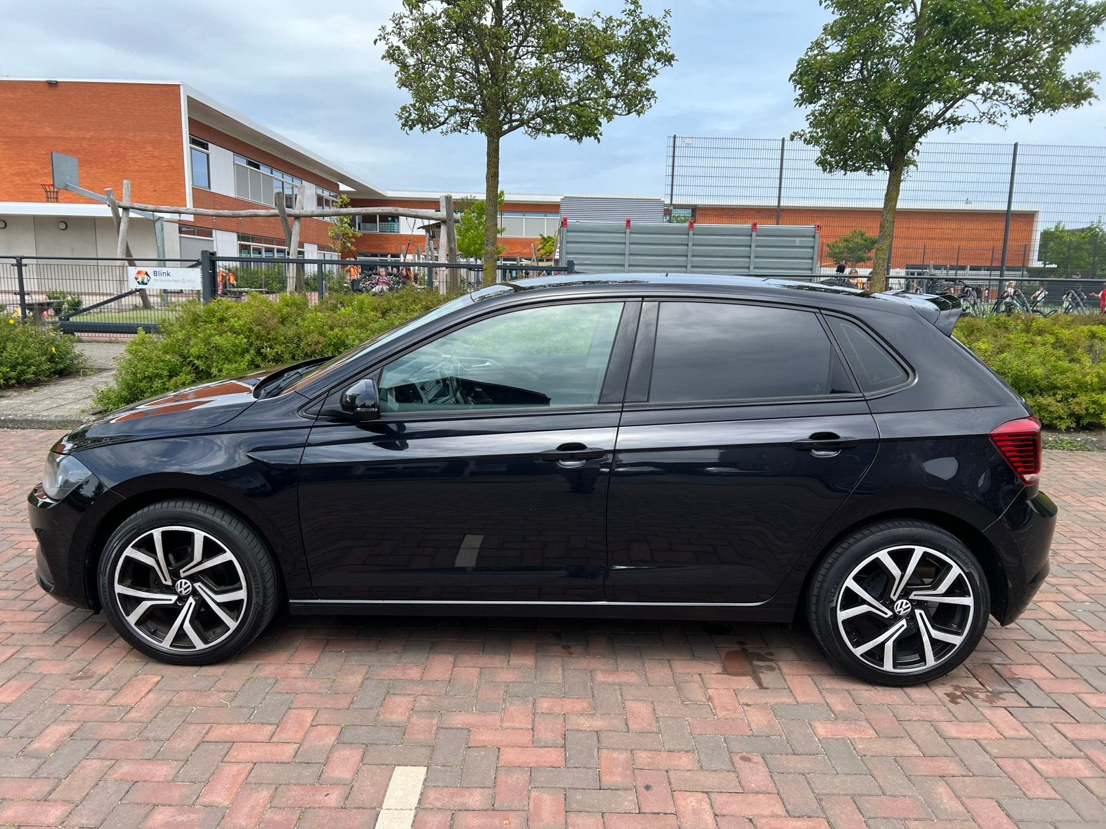 Volkswagen Polo 1.0 MPI 75pk 2018 Zwart, 1005 kg, Zwart, Origineel Nederlands, Handgeschakeld