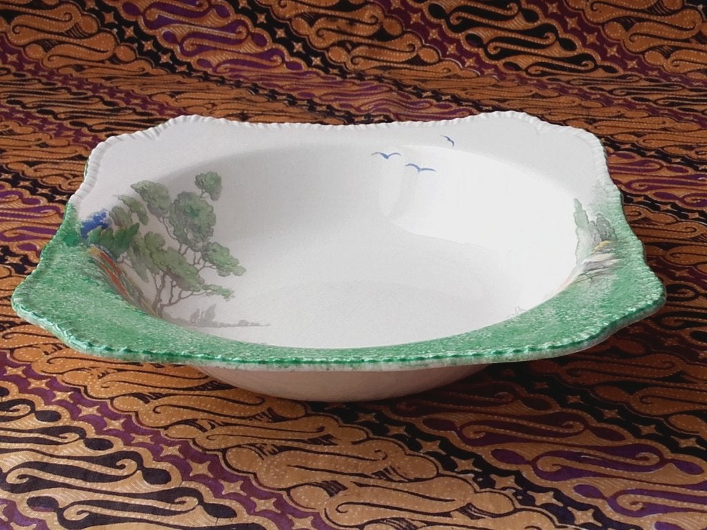 Mooi zeldzaam antiek Burslem bord uit Engeland 21,4 cm.