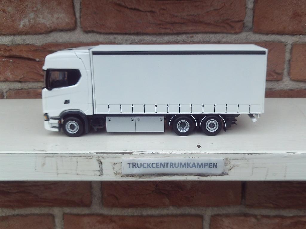 WSI  Scania  S  Highline  Curtainside  Truck.