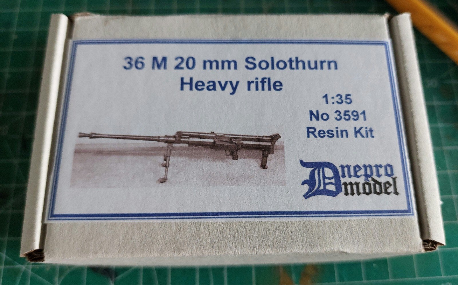 Dnepro model 3591
36M 20mm Solothurn heavy rifle, Hobby en Vrije tijd, Ophalen of Verzenden, Nieuw, 1:35 tot 1:50, Diorama