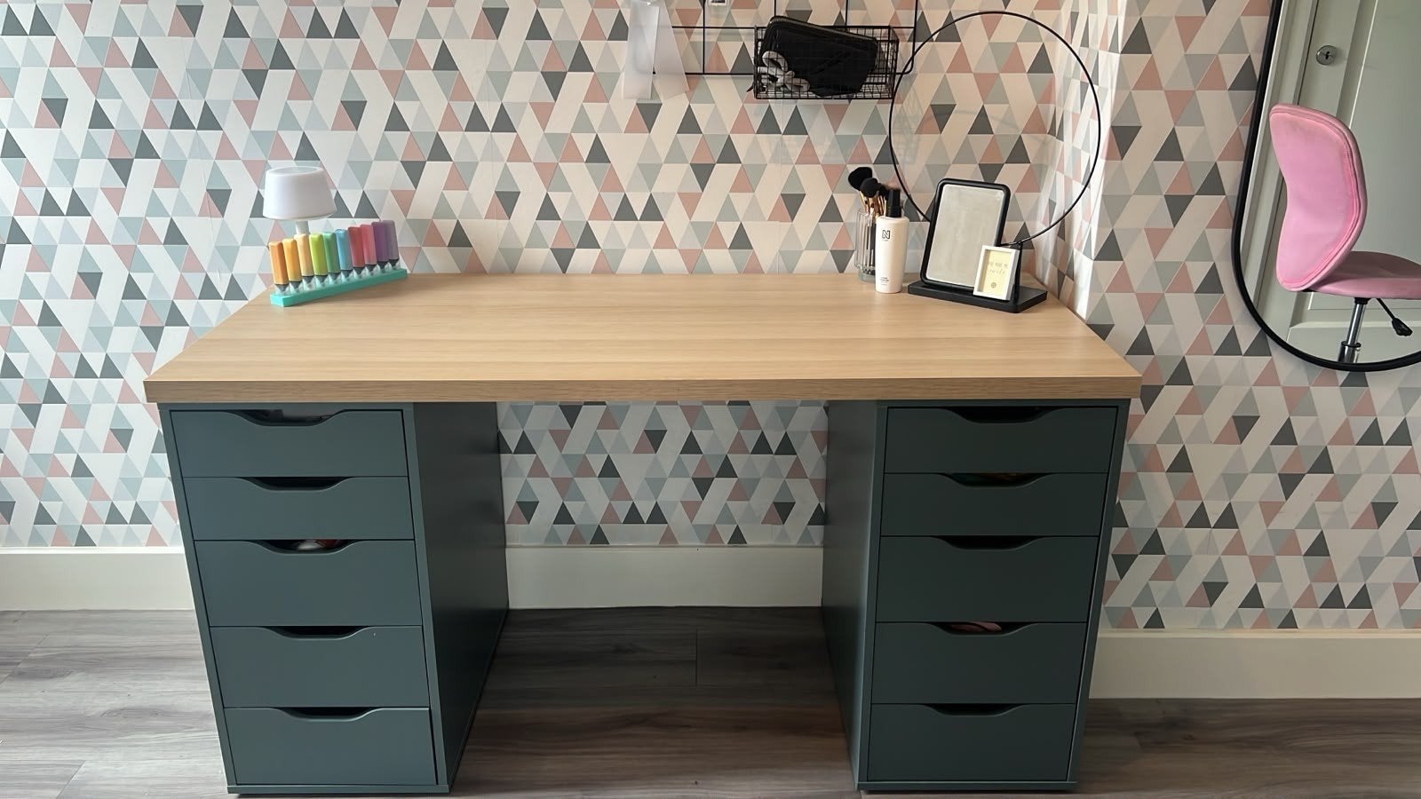 IKEA bureau met lades - Ideaal voor thuiswerkplek, Ophalen, Met lades, Groen, Gebruikt