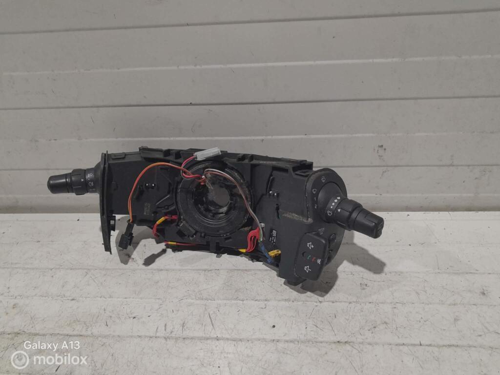 Combischakelaar Renault Kangoo 8200379526 8200906830, Gebruikt, Ophalen of Verzenden