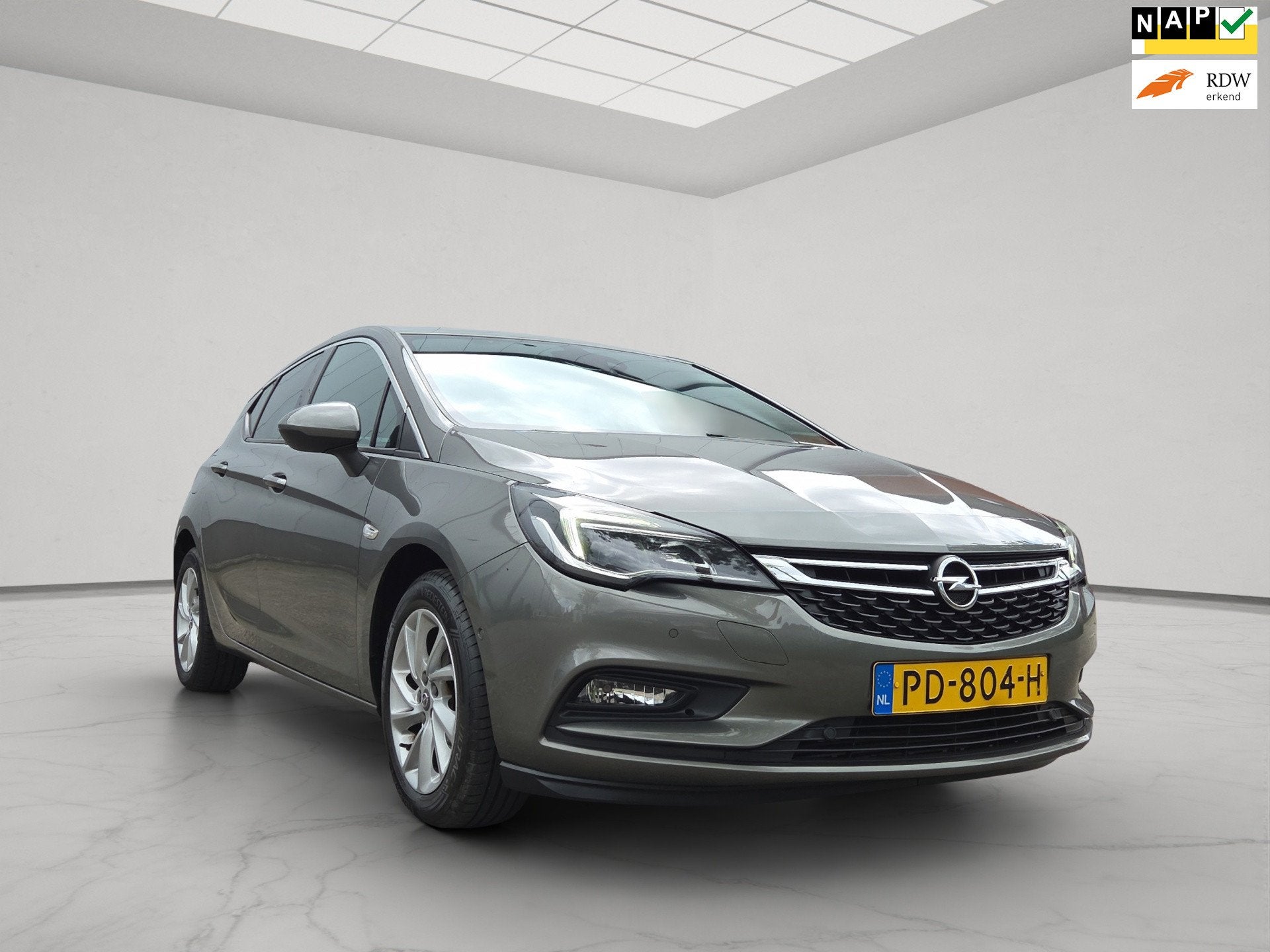 Opel Astra 1.0 Innovation, Stof, Gebruikt, Automatische klimaatregeling, 610 kg