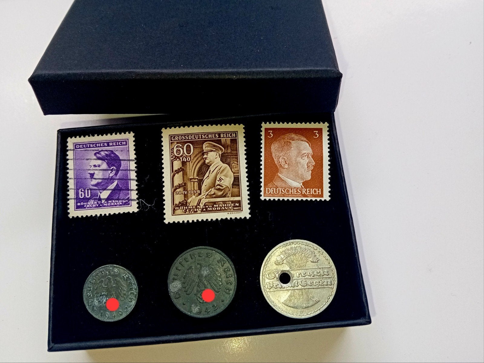 WO2 Reichspfennig Munten & Zegels Set - Zink & Alu in Doosje, Postzegels en Munten, Ophalen of Verzenden, Duitsland, Setje