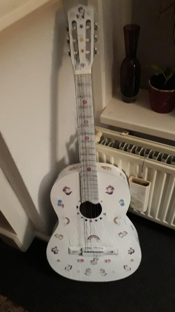 gitaar voor decoratie, Ophalen, Zo goed als nieuw, Klassieke of Spaanse gitaar