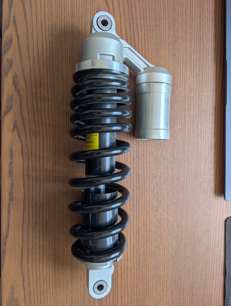 Moto Guzzi V85 verlaging set, Ophalen, Gebruikt
