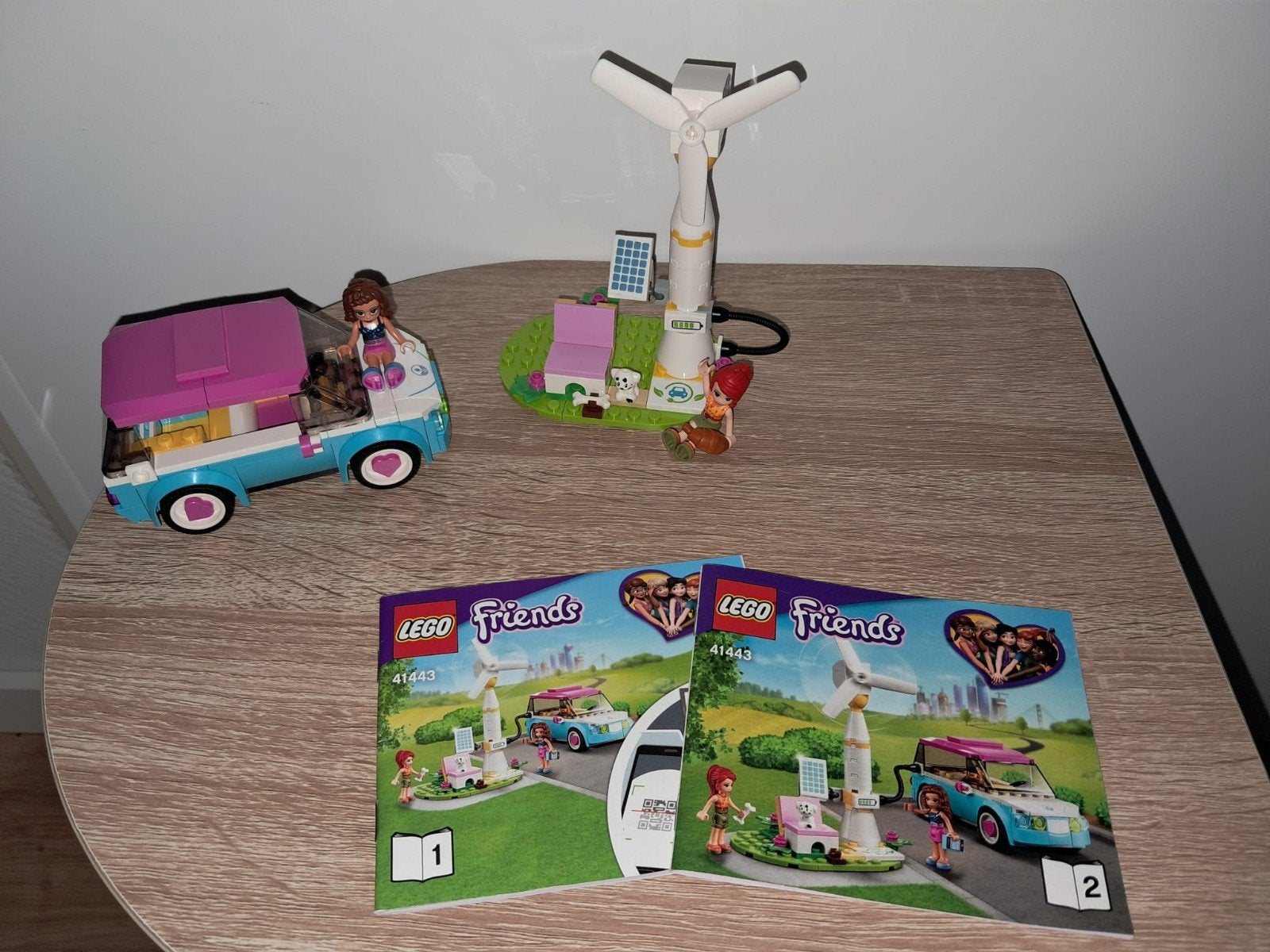 Lego Friends Elektrische auto 41443, Lego, Friends, Ophalen of Verzenden, Zo goed als nieuw