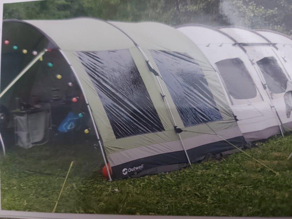 Frontextension Bear Lake 6 van Outwell, Ophalen, Zo goed als nieuw, Tot en met 2