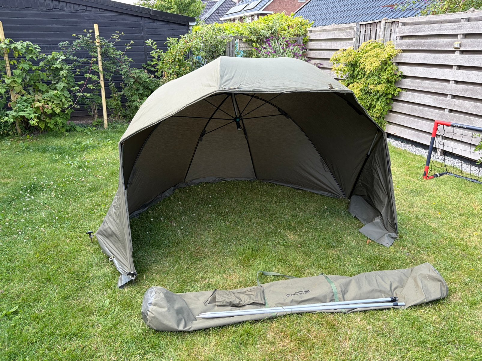 Avid alpine dura stop brolly, Watersport en Boten, Hengelsport | Karpervissen, Ophalen of Verzenden, Gebruikt, Overige typen
