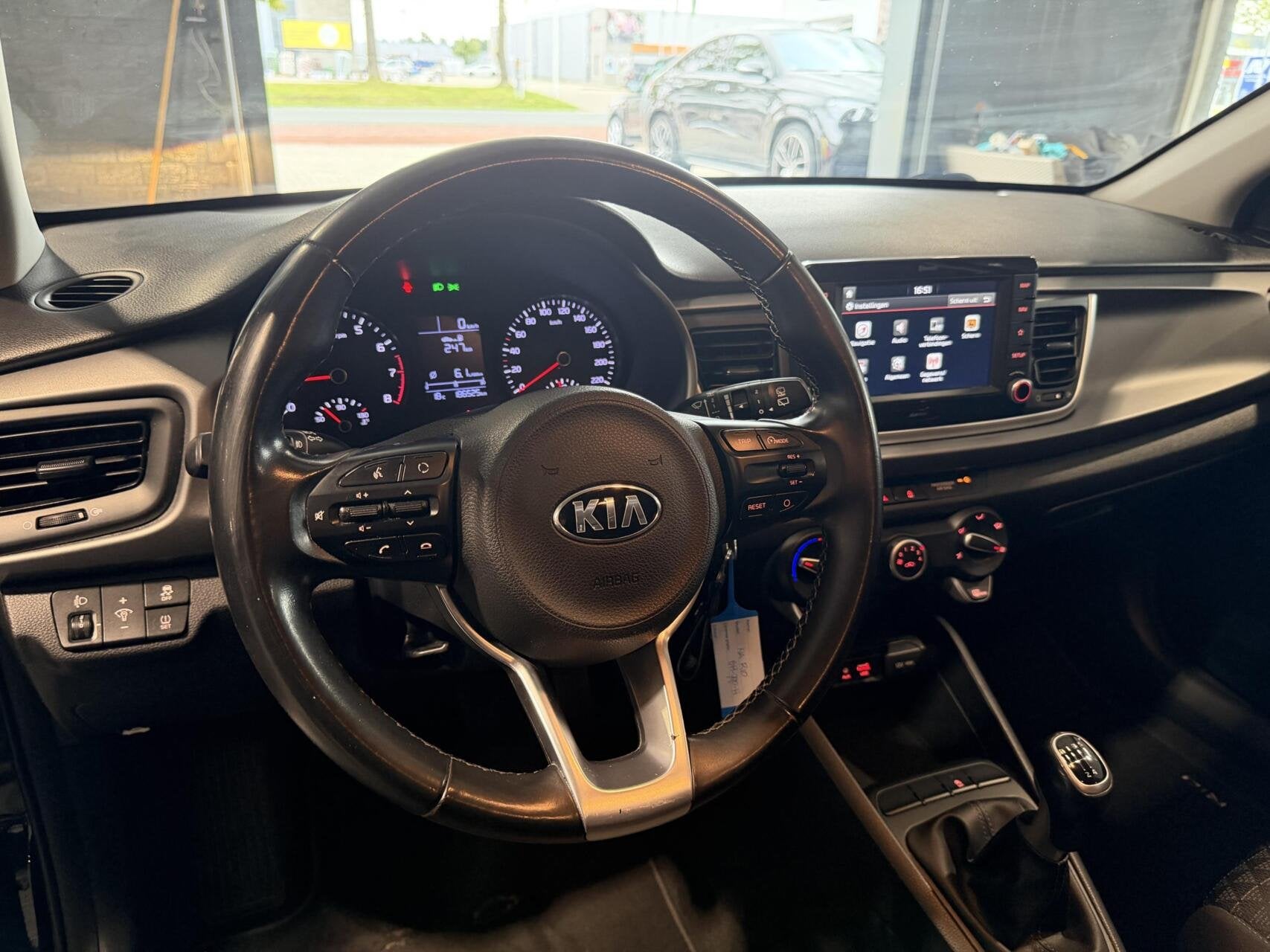 Kia Rio 1.0 TGDI ComfortPlusLine Navigator, Voorwielaandrijving, Verwarmde buitenspiegels, 450 kg, Gebruikt