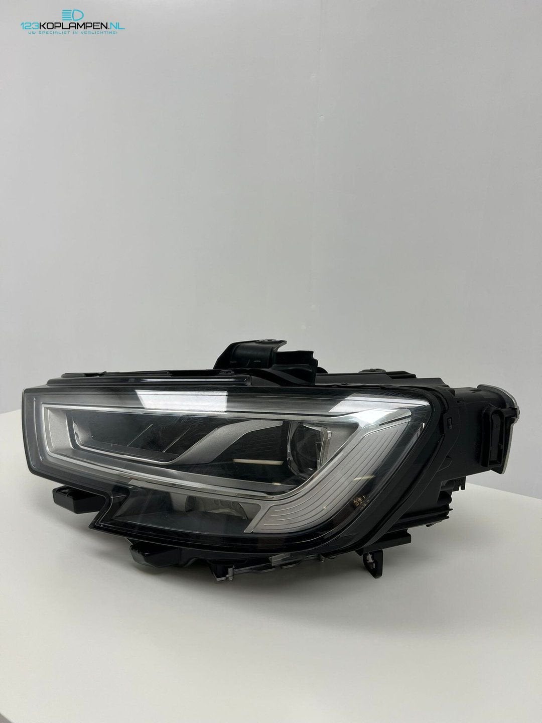 Audi A3 8V facelift Matrix koplamp links 8V0941035, Ophalen, Gebruikt, -, Audi