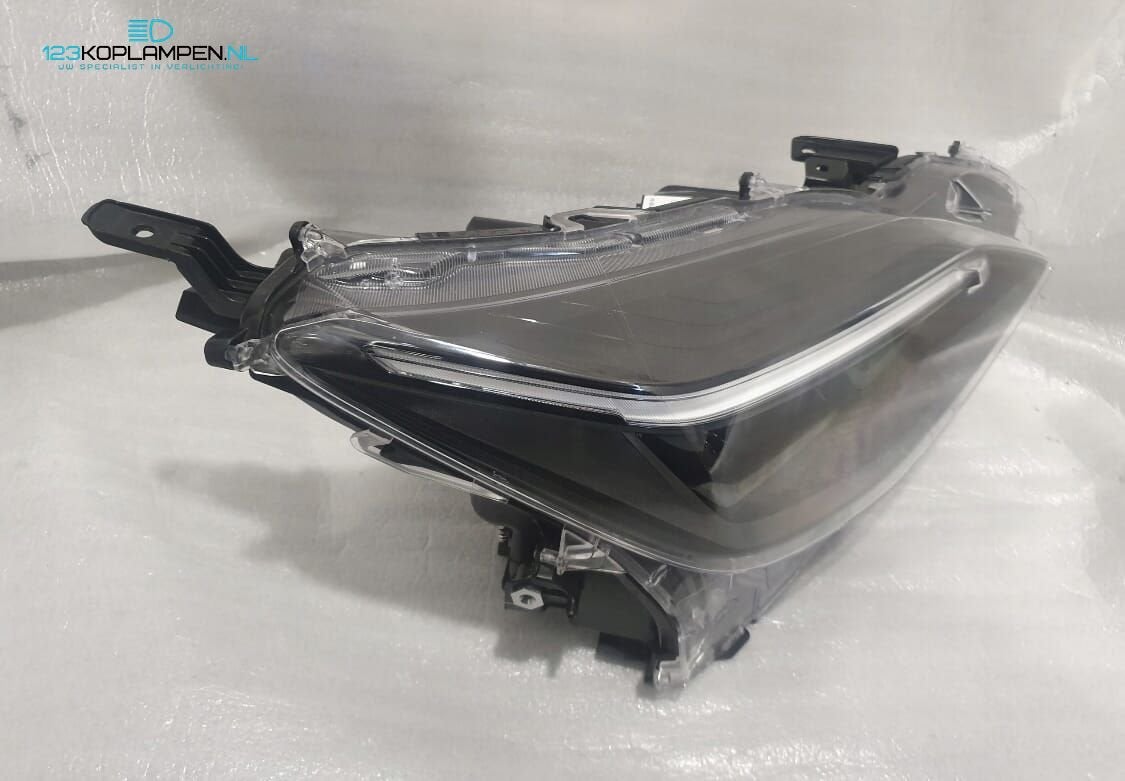 Toyota Yaris Cross Full Led Koplamp rechts, Gebruikt, -, -, Ophalen of Verzenden