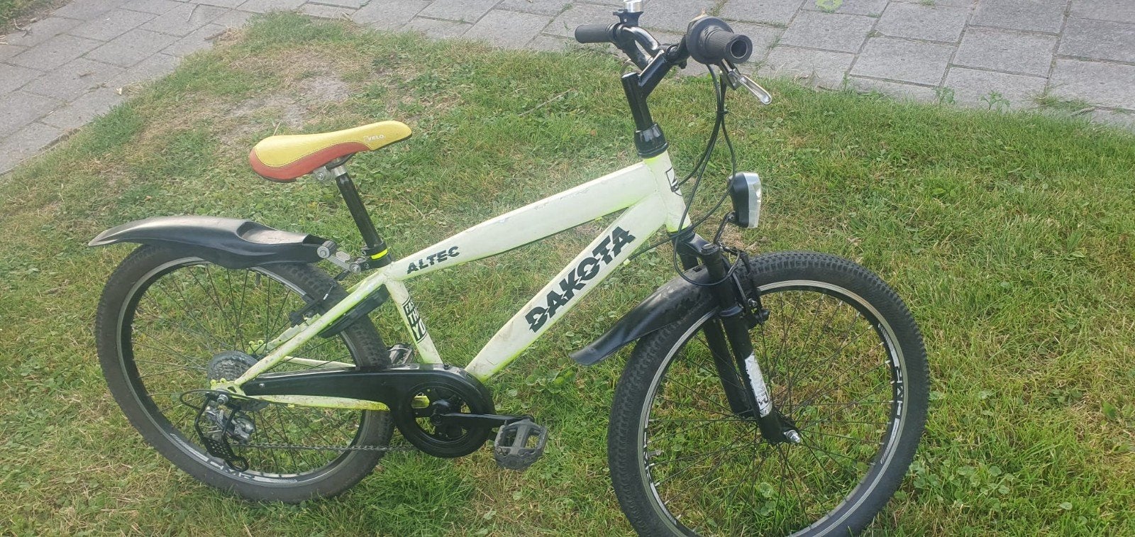ALTEC DAKOTA 24 inch jongensfiets - Wit/Geel - Nieuwstaat, Gebruikt, Versnellingen, Minder dan 49 cm, Ophalen