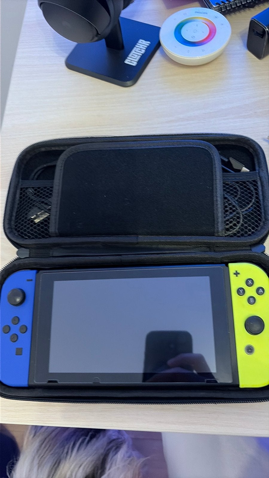 Nintendo Switch V1 (unpatched), Ophalen of Verzenden, Zo goed als nieuw, Met 2 controllers, Switch Original