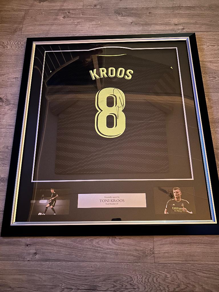 Toni Kroos gesigneerd shirt + coa, Ophalen of Verzenden, Nieuw, Buitenlandse clubs, Shirt