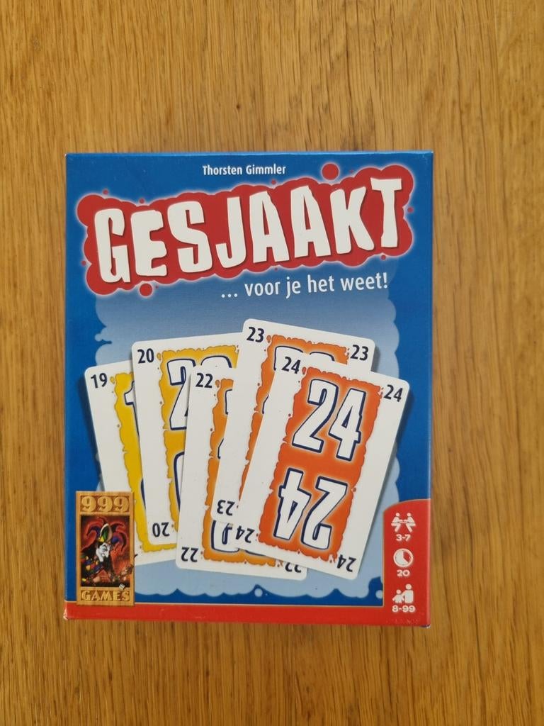 Gesjaakt! Kaartspel van 999 Games, Vijf spelers of meer, Ophalen of Verzenden, Zo goed als nieuw, 999 Games
