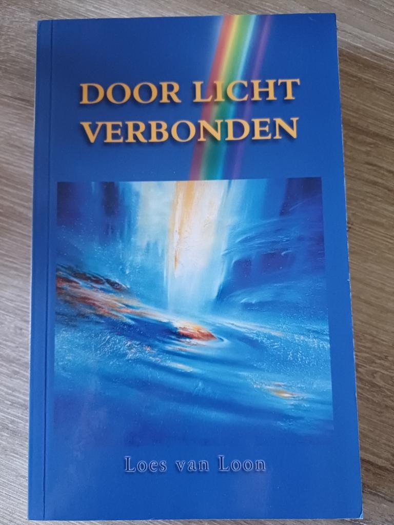 Door Licht Verbonden - Loes van Loon (Spiritualiteit), Gelezen, Achtergrond en Informatie, Spiritualiteit algemeen, Ophalen of Verzenden