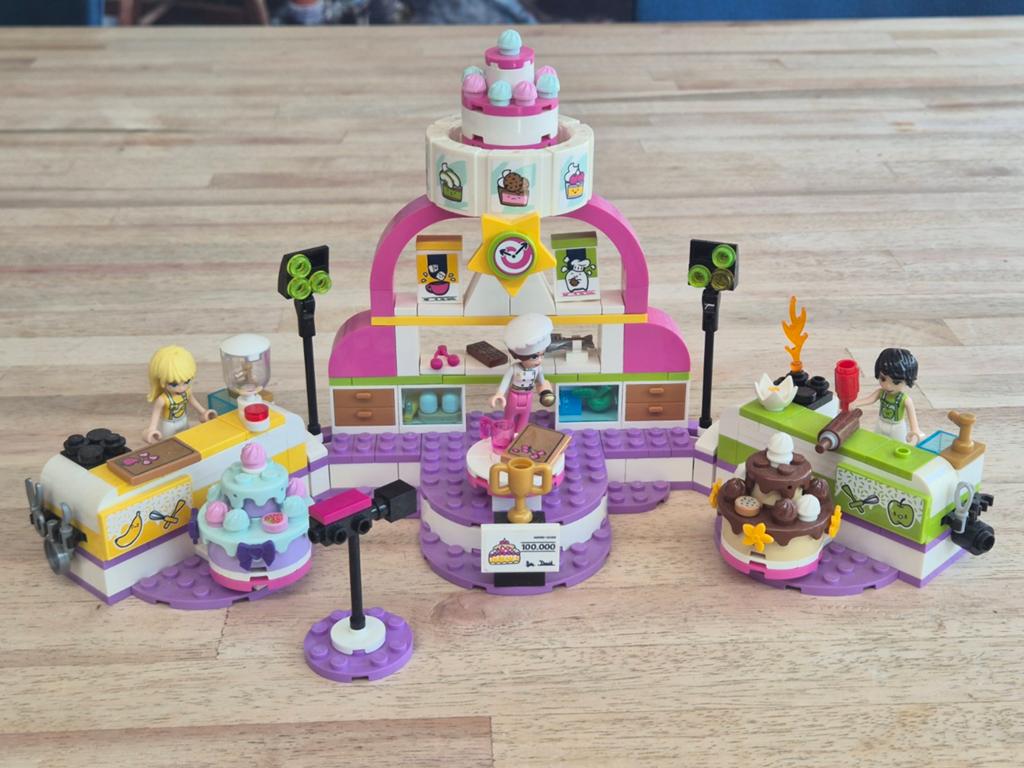 Lego friends 41393 - bakwedstrijd, Kinderen en Baby's, Speelgoed | Duplo en Lego, Ophalen, Zo goed als nieuw