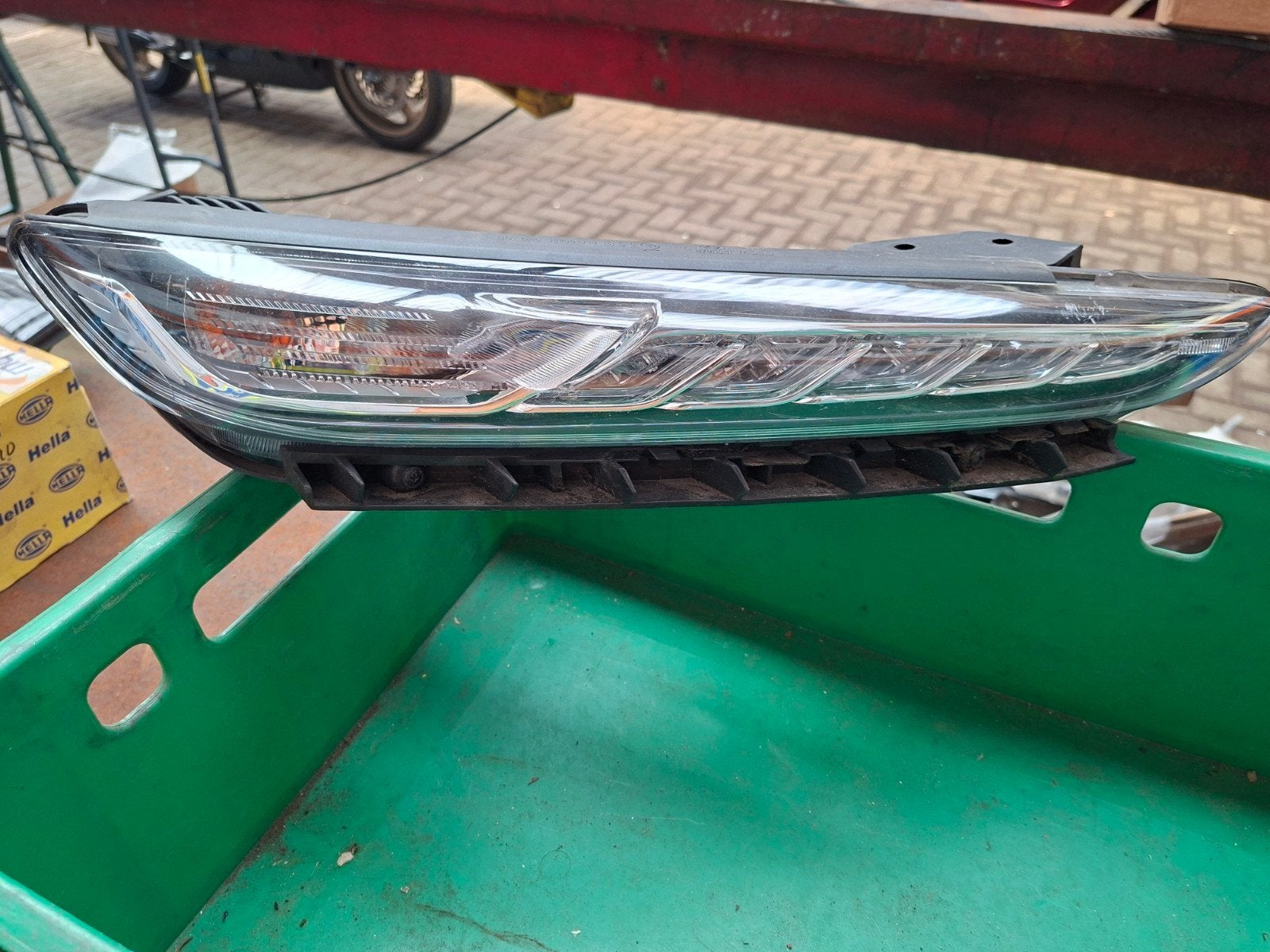 Hyundai Kona DRL LED-lamp Rechts (2018-2021) 92208-J9000, Ophalen of Verzenden