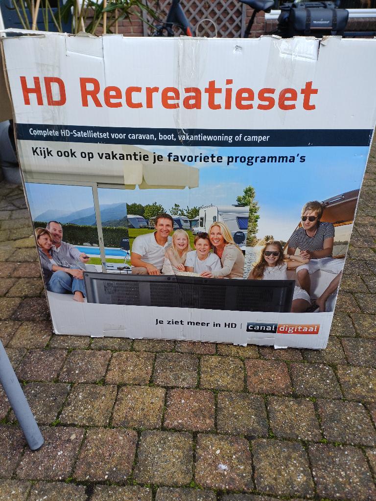 schotel antenne, Audio, Tv en Foto, Schotelantennes, Ophalen, Gebruikt, (Schotel)antenne, Overige merken