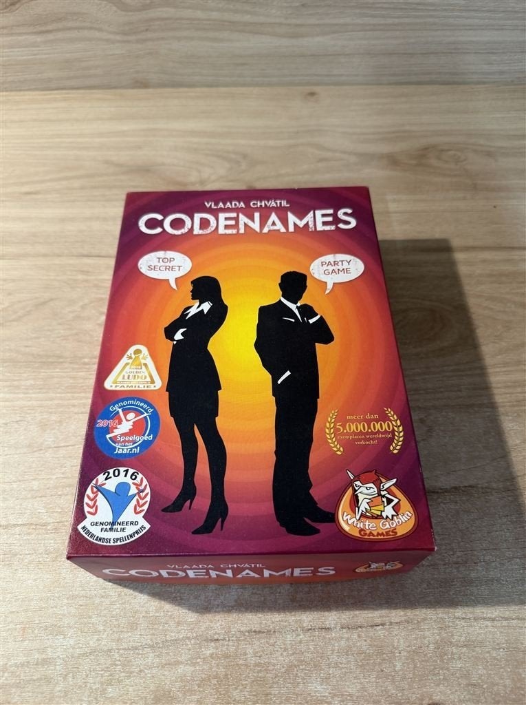 Codenames - S7042, Ophalen of Verzenden, Zo goed als nieuw
