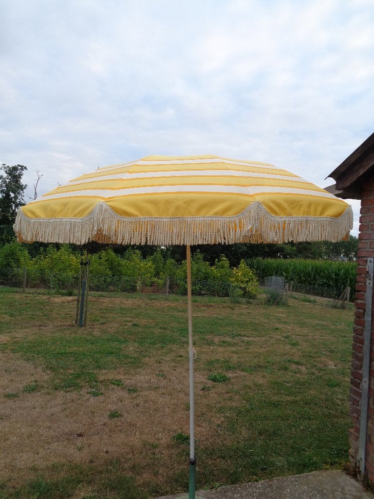 vintage parasol geel/parasol groen/voet, Tuin en Terras, Ophalen, Gebruikt, Kantelbaar, 1 tot 2 meter