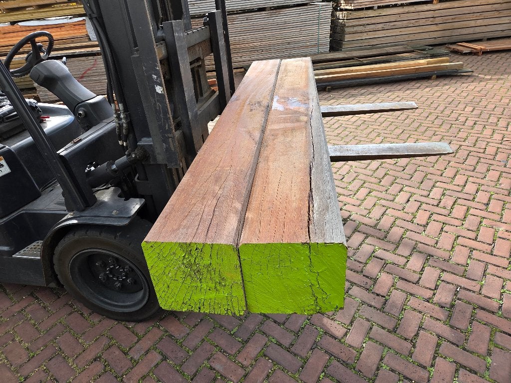 2 Hardhouten palen / balken 22x23 cm - nr: HB777, Tuin en Terras, Ophalen, 180 tot 250 cm, Balken, Hardhout