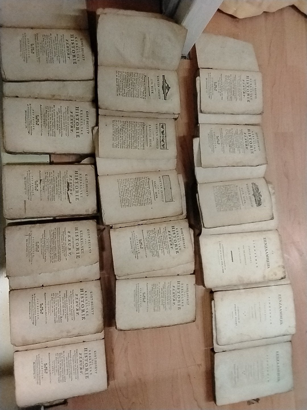 Kort Begrip Kerkelijke Historie - 18e-eeuwse (Oude Boeken), Gelezen, Fleury, Christendom | Katholiek, Ophalen of Verzenden