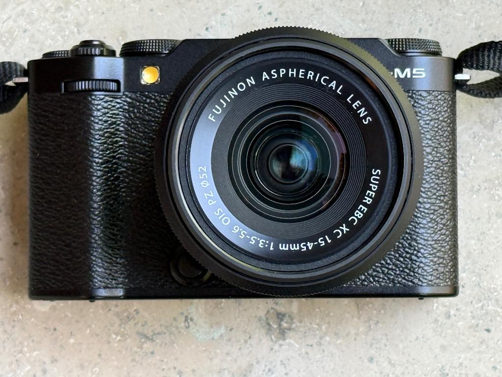 Fujifilm X-M5 + XC15-45, Compact, 26 Megapixel, Ophalen of Verzenden, Zo goed als nieuw