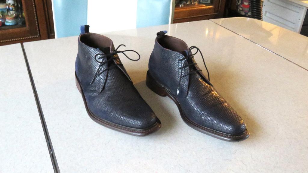 Floris v. Bommel enkellaarsjes, mt. 40 blauw., Blauw, Ophalen of Verzenden, Zo goed als nieuw, Van Bommel