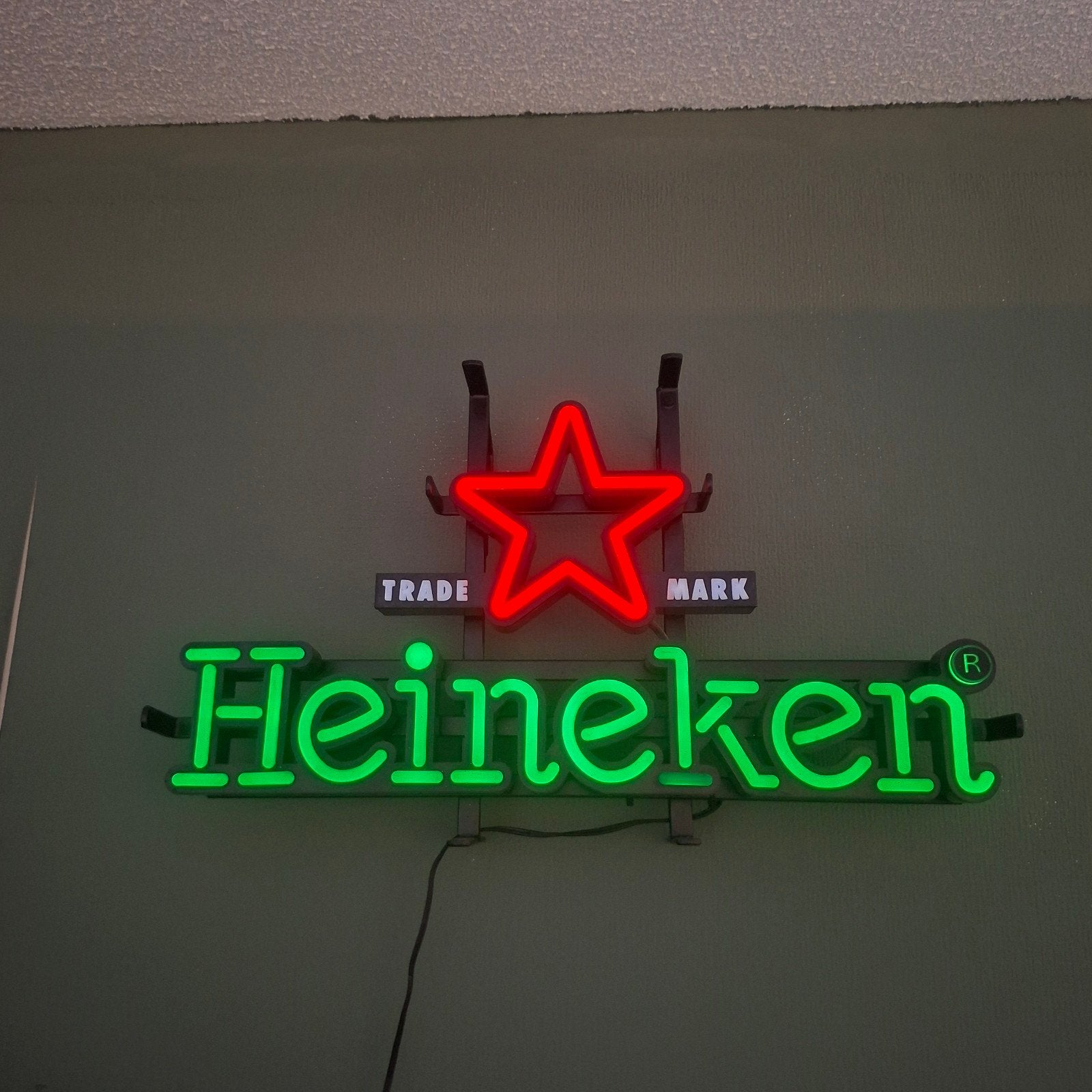 Heineken LED Neon Lichtbak - Perfect voor Bar of Mancave, Verzamelen, Ophalen of Verzenden, Zo goed als nieuw, Lichtbak of (neon) lamp