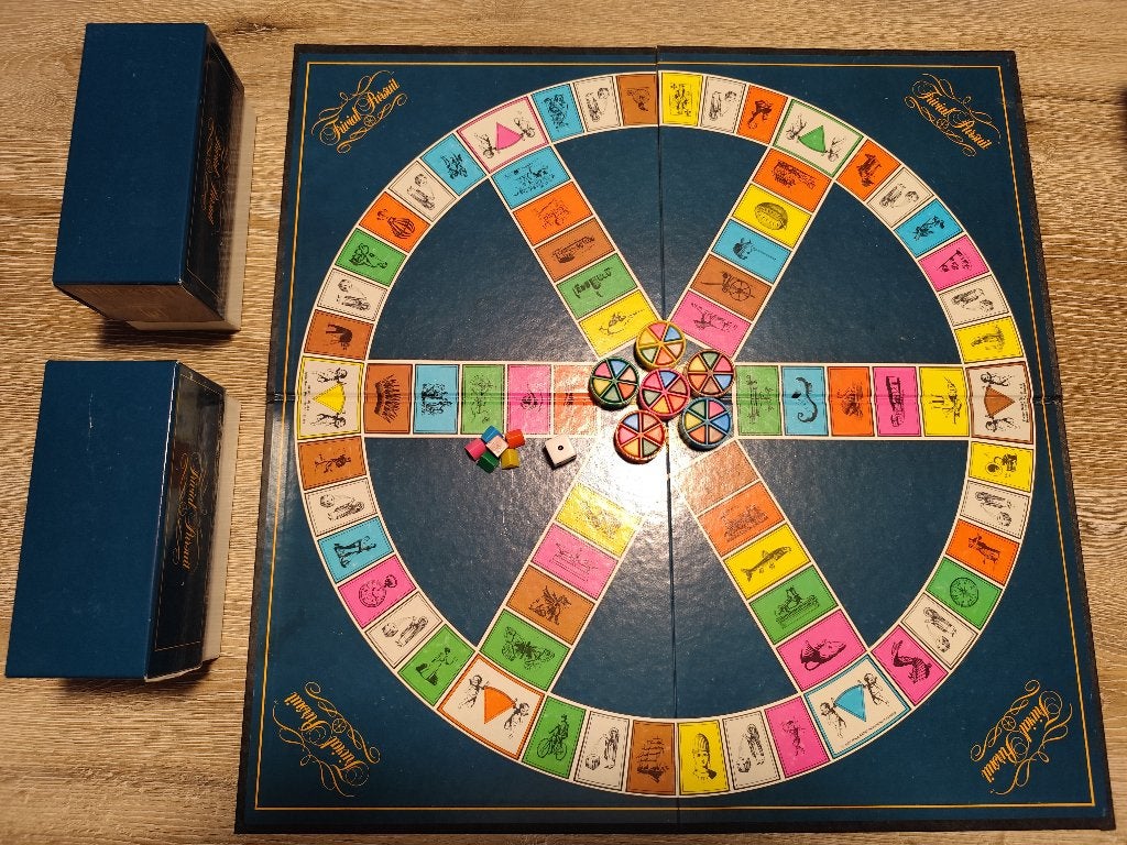 Trivial pursuit (triviant) de 2e genus editie, Vijf spelers of meer, Ophalen of Verzenden, Gebruikt, Parker
