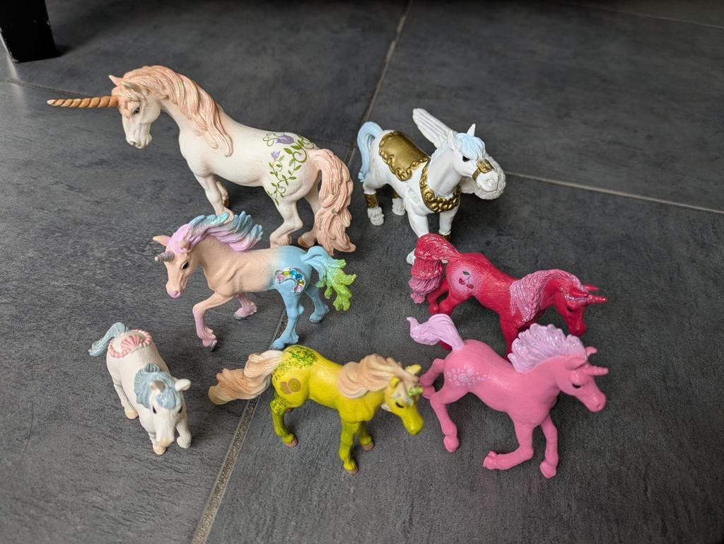 Schleich diverse Bayala paarden – 6+1, Ophalen of Verzenden, Zo goed als nieuw
