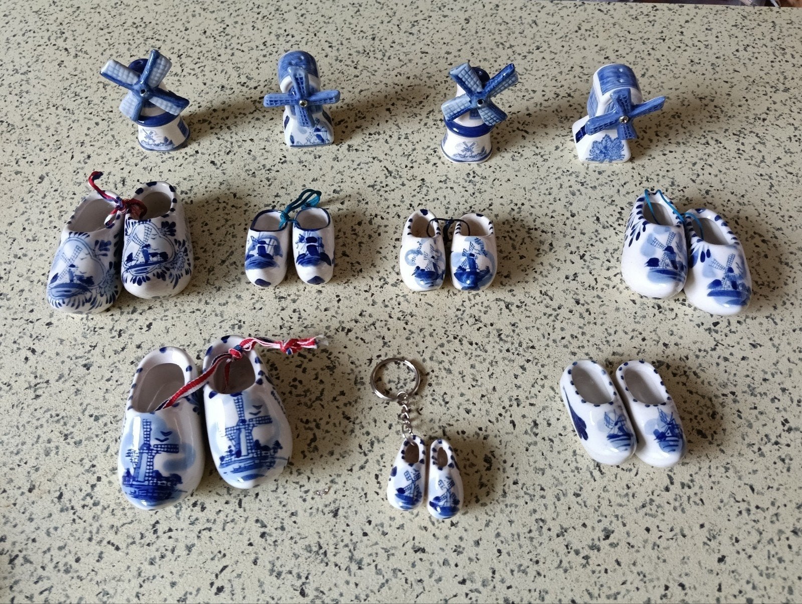 Delfts blauwe klompjes en molentjes - diverse maten, Verzamelen, Ophalen of Verzenden, Zo goed als nieuw