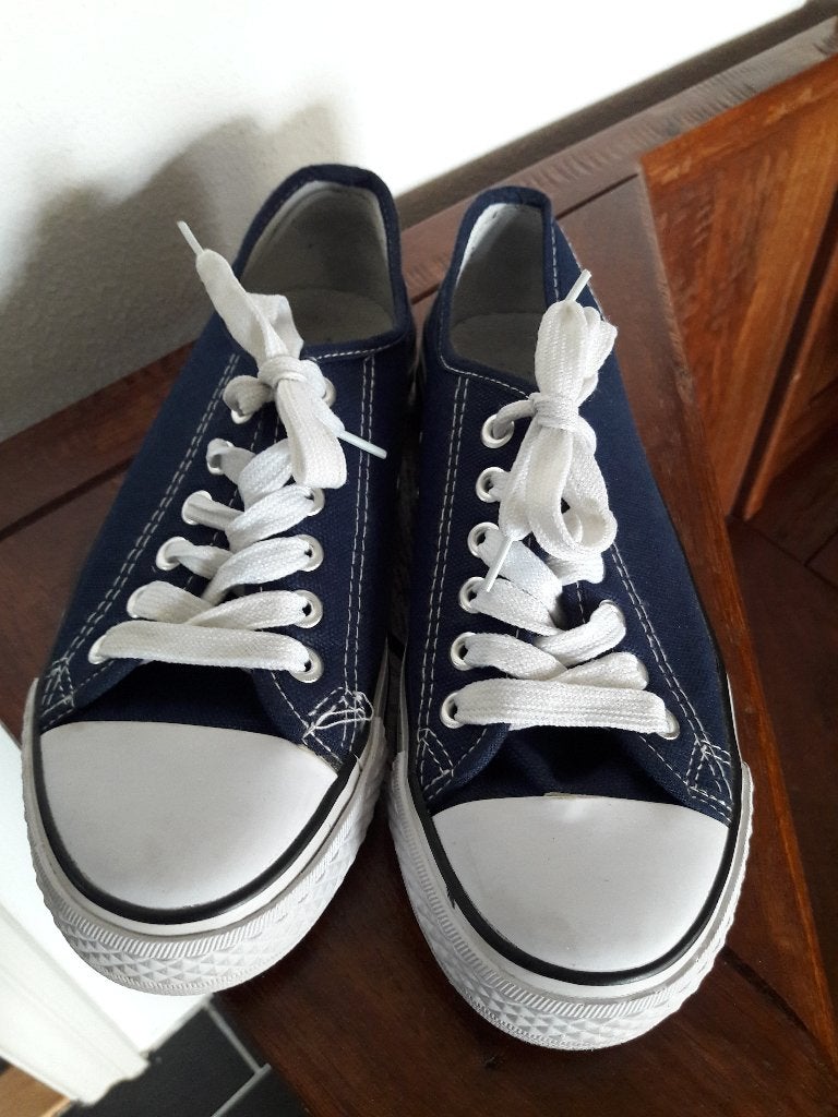 Sneakers laag  Maat 38/39 Donkerblauw/wit, Kleding | Dames, Schoenen, Blauw, WEIDE, Ophalen of Verzenden, Sneakers of Gympen
