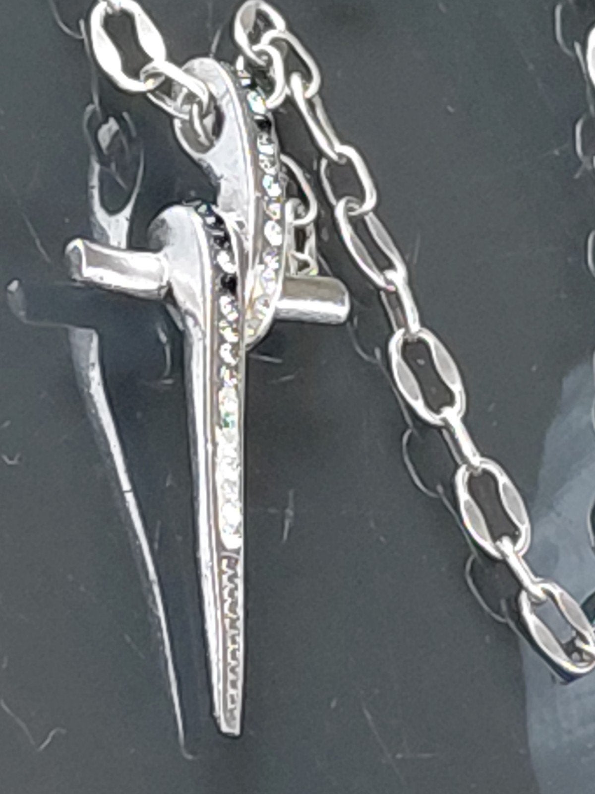 PRACHTIG DESIGN ZILVEREN ( 925 1 STE GEHALTE ZILVER ) KRUIS, Ophalen of Verzenden