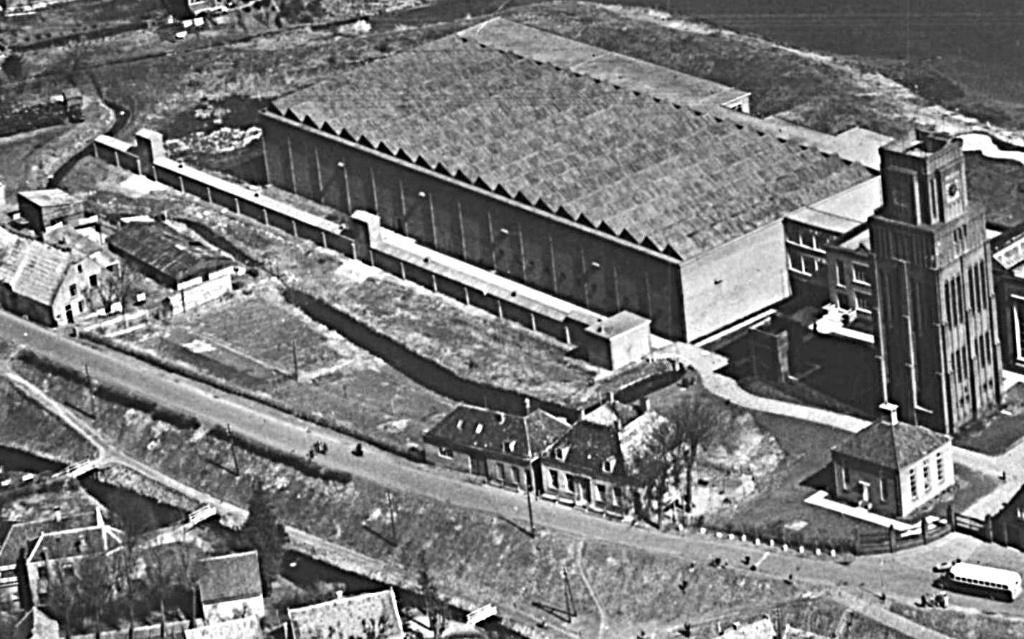 947000 Moordrecht ZH 1951 Roodstempel KVT Tapijtfabriek 1951, Ophalen of Verzenden, 1940 tot 1960, Gelopen, Zuid-Holland