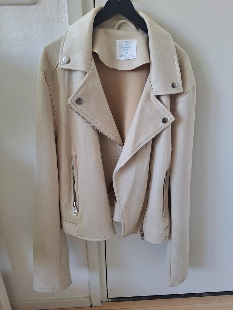 Lichtbeige/crème suède jasje maat 38/40, Ophalen of Verzenden, Zo goed als nieuw, Maat 38/40 (M), Beige