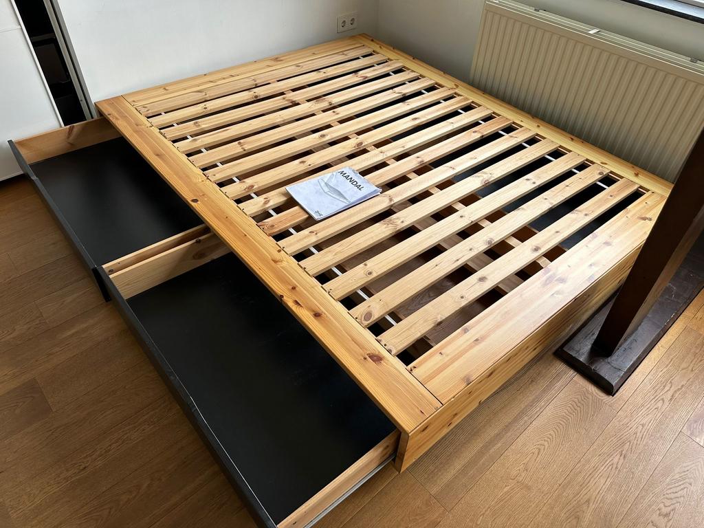 IKEA MANDAL bedframe met opberglades - 160x200 cm, Huis en Inrichting, Slaapkamer | Bedden, Ophalen, Overige kleuren, Tweepersoons