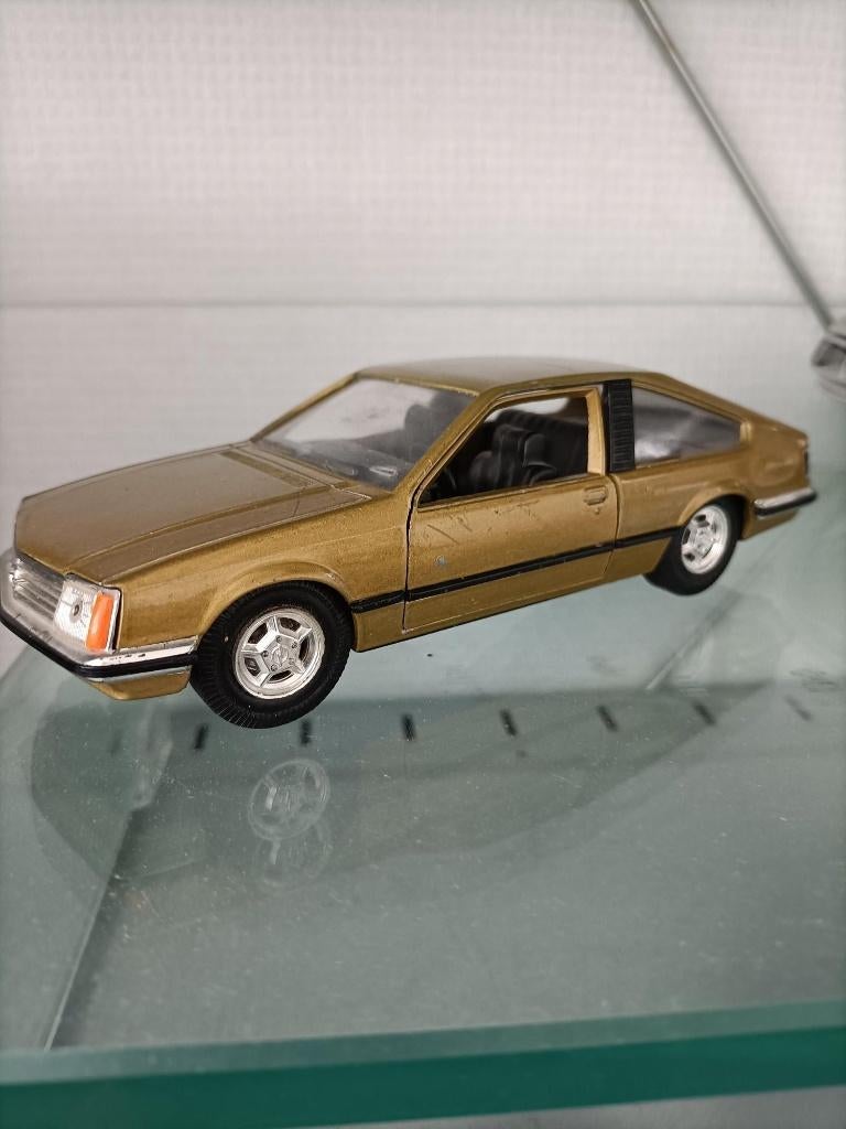 vintage Gama model Opel Monza jaren 80 1:25, Ophalen of Verzenden, Gebruikt, Auto, Overige merken