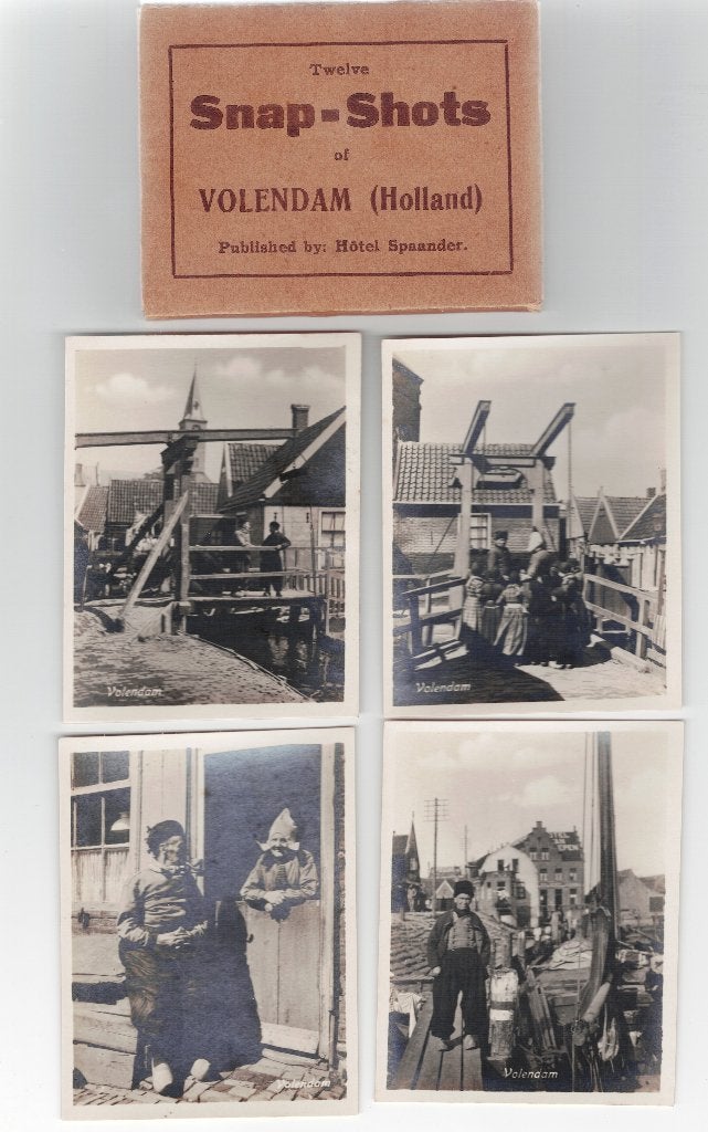 B26126 Volendam' "snapshots", Ophalen of Verzenden, 1960 tot 1980, Ongelopen, Noord-Holland