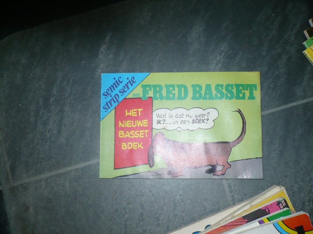 5 oblong strips uit de serie semic, Meerdere stripboeken, Ophalen of Verzenden, Gelezen