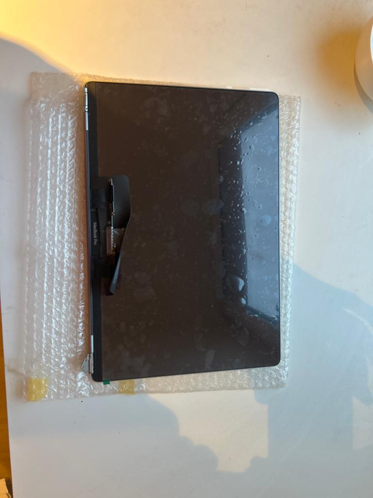 MacBook Pro 2019 16 inch scherm defect (origineel), Computers en Software, Ophalen of Verzenden, Niet werkend, 16 inch, MacBook Pro