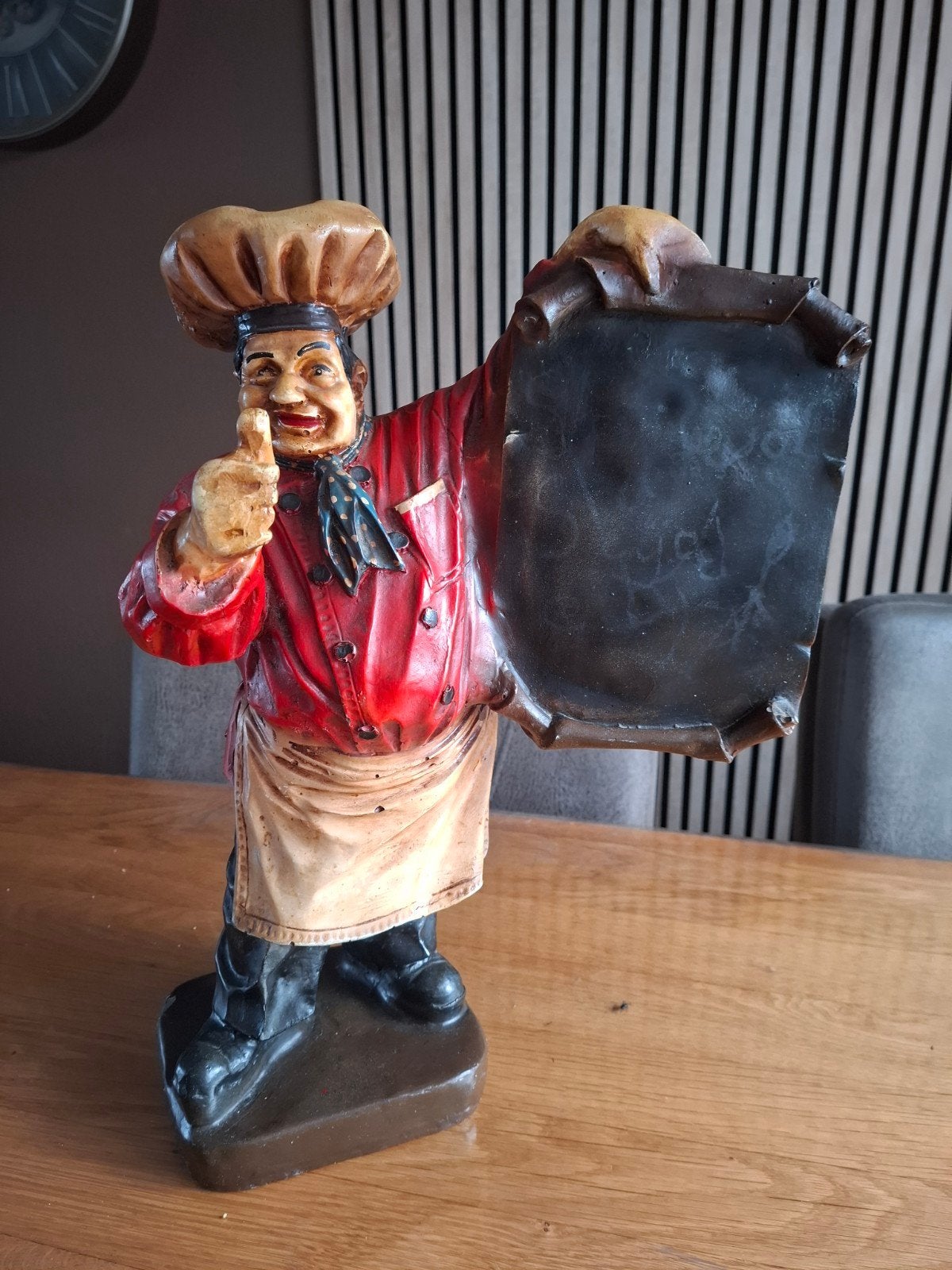 beeld van een kok, Ophalen, Zo goed als nieuw, Dier
