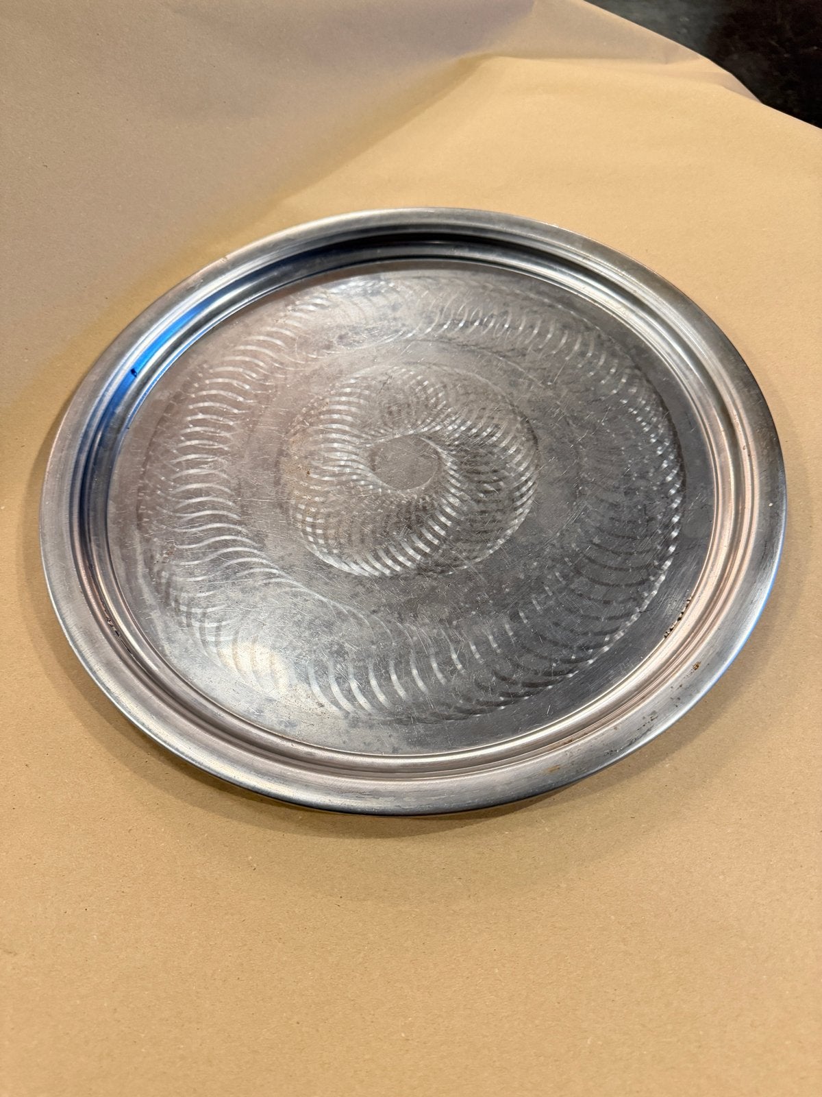 Stevig aluminium horeca dienblad - Ø 42 cm, Gebruikt, Met opstaande rand, Rond, Ophalen of Verzenden