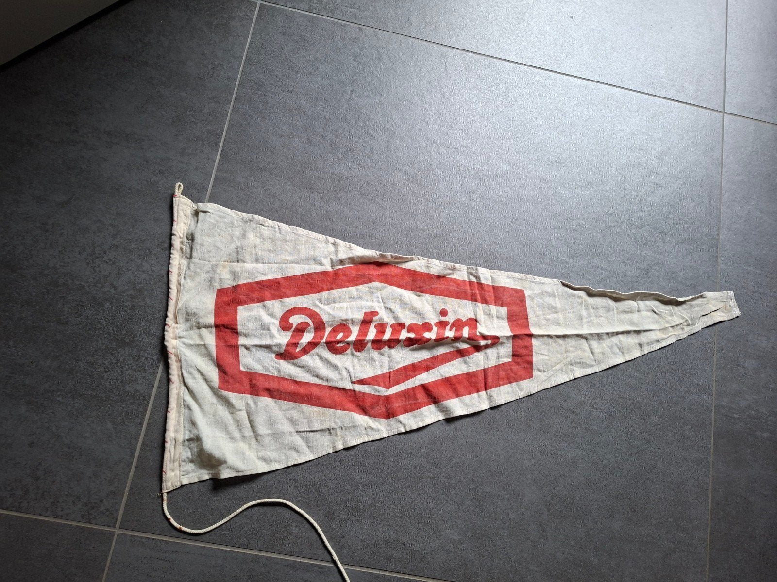 deluxin vlag, Ophalen of Verzenden, Zo goed als nieuw, Reclamebord