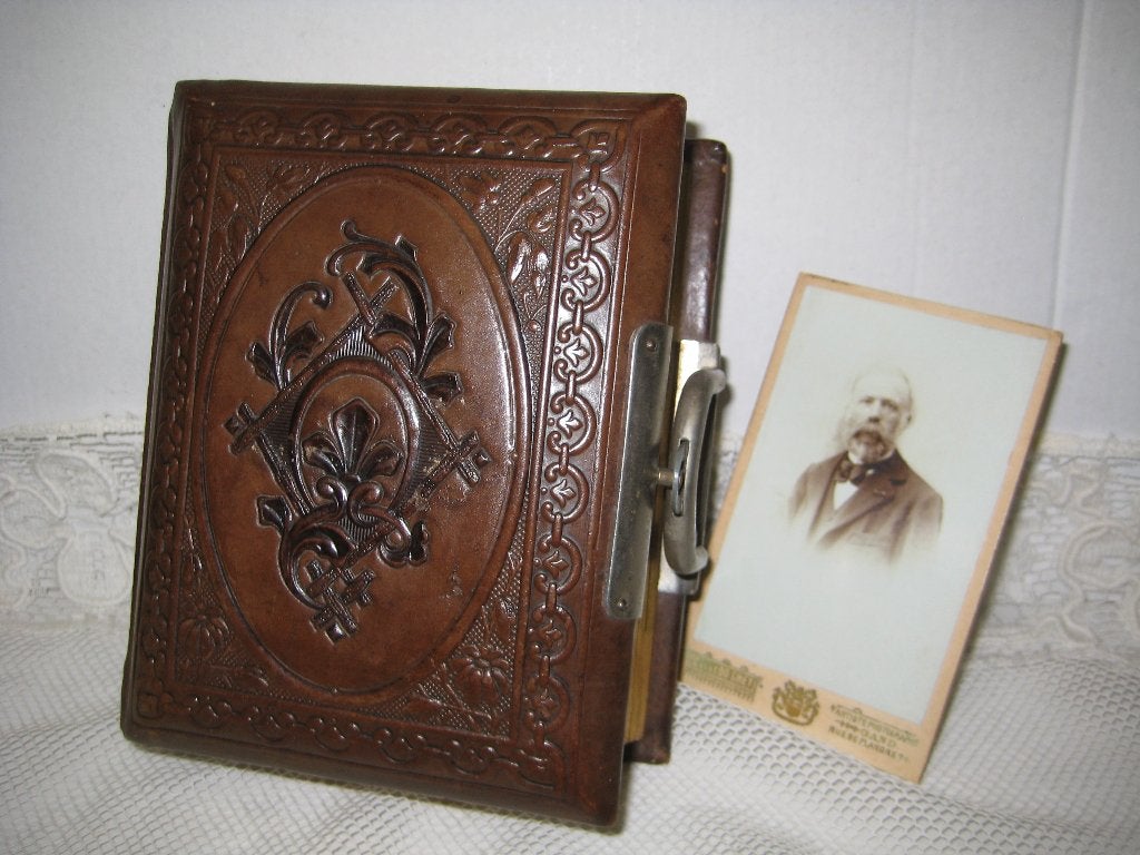 ANTIEK FOTOALBUM LEDER, Ophalen of Verzenden