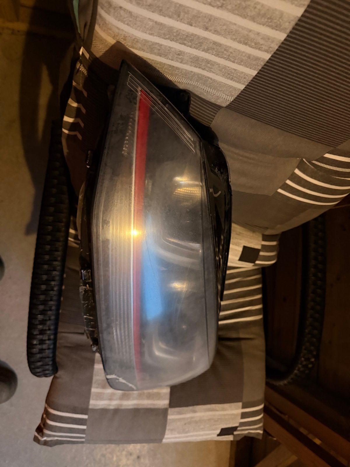 VW Golf 7 GTI Koplamp (dof, scheurtje, waterdicht)